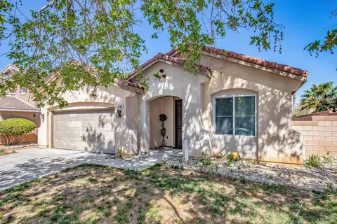 42130 Tropez Dr, Lancaster, CA 93536