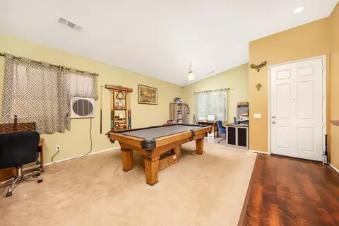 42130 Tropez Dr, Lancaster, CA 93536 photo 4
