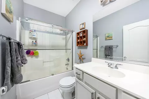 42130 Tropez Dr, Lancaster, CA 93536 photo 15