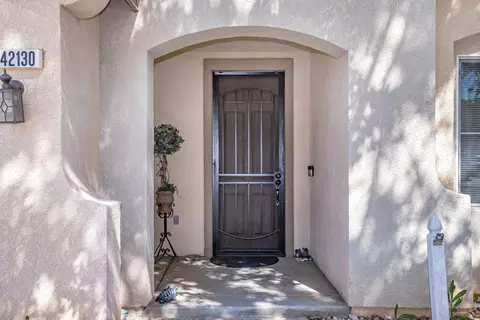 42130 Tropez Dr, Lancaster, CA 93536 photo 3
