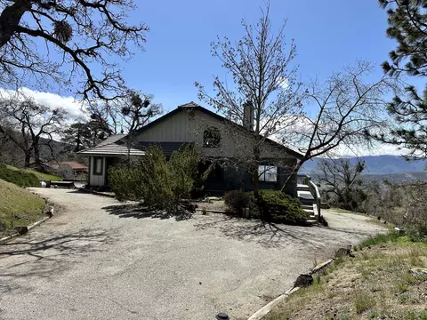 25620 Deertrail Dr, Tehachapi, CA 93561 photo 3