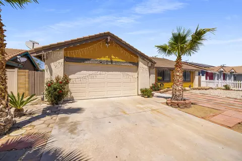 2839 Ave Q3 E, Palmdale, CA 93550