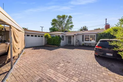 43749 Fig Ave, Lancaster, CA 93534