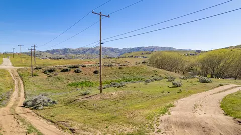 0 Sycamore Dr, Tehachapi, CA 93561 photo 5