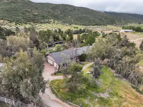 39060 Bouquet Canyon Rd, Leona Valley, CA 93551