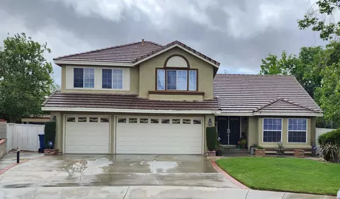 3574 Crystal Ct, Palmdale, CA 93550