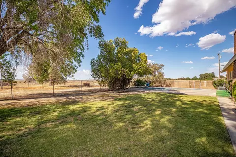 12141 Ave H E, Lancaster, CA 93535 photo 25