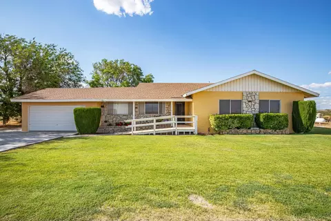 12141 Ave H E, Lancaster, CA 93535 photo 2
