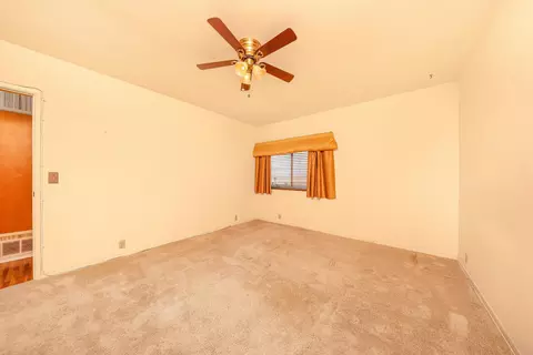 12141 Ave H E, Lancaster, CA 93535 photo 11