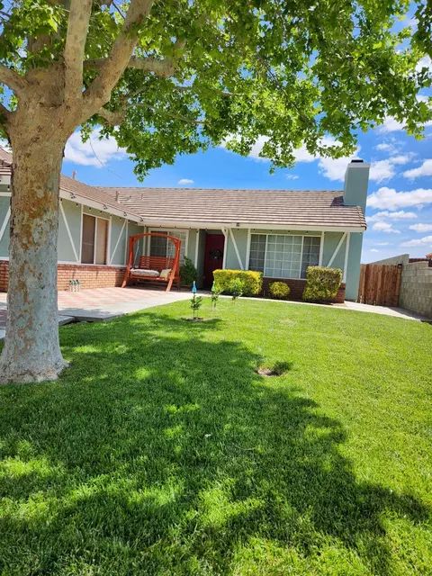 45314 18th St E, Lancaster, CA 93535 photo 3