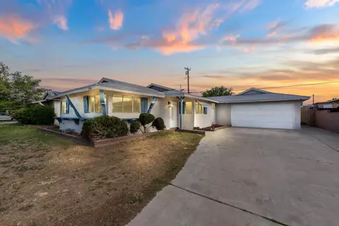 1144 Avenue J8 W, Lancaster, CA 93534
