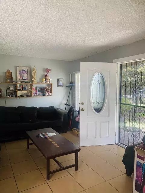 735 139th St W, Compton, CA 90222 photo 5