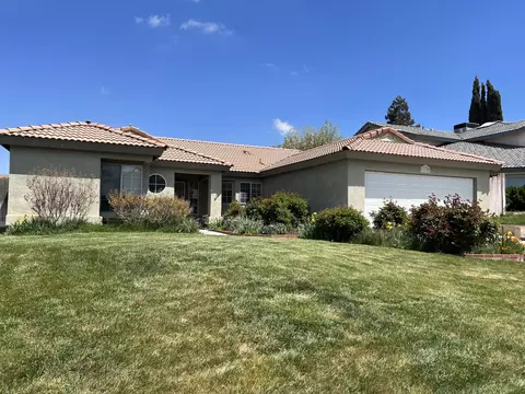 1138 Redwood Ct, Tehachapi, CA 93561