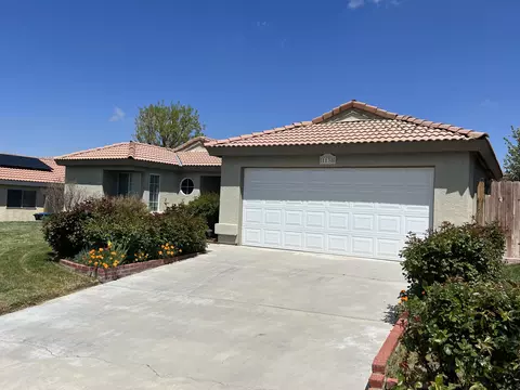 1138 Redwood Ct, Tehachapi, CA 93561 photo 2