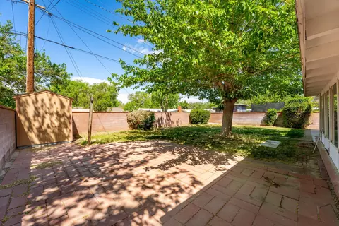44939 16th St W, Lancaster, CA 93534 photo 23