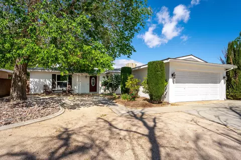 44939 16th St W, Lancaster, CA 93534