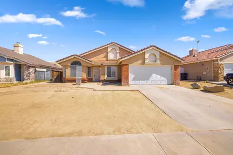 1009 Hastings Ave, Rosamond, CA 93560