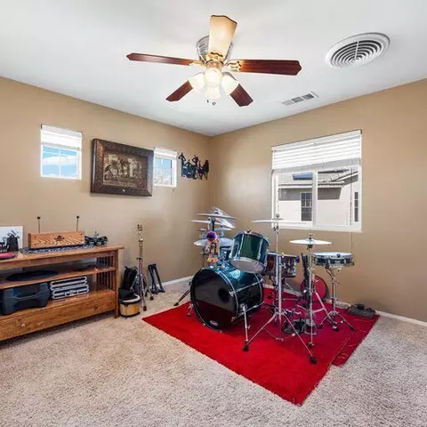 4818 Spur Ave, Lancaster, CA 93536 photo 42