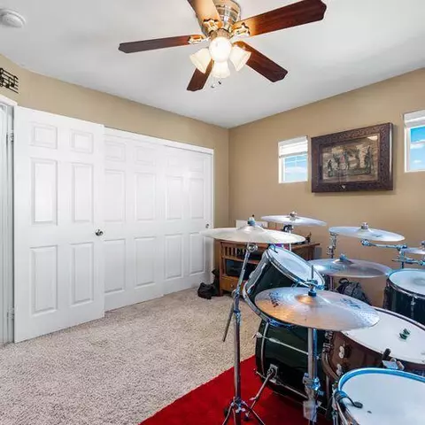 4818 Spur Ave, Lancaster, CA 93536 photo 41