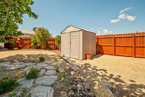 29669 Lancaster Rd, Lancaster, CA 93536 photo 38