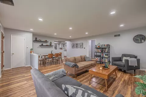 44426 Lowtree Ave, Lancaster, CA 93534 photo 12