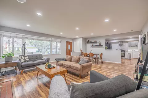 44426 Lowtree Ave, Lancaster, CA 93534 photo 3