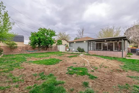 44426 Lowtree Ave, Lancaster, CA 93534 photo 10