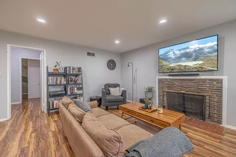 44426 Lowtree Ave, Lancaster, CA 93534 photo 13