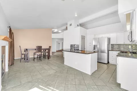 1355 Leopard Ct, Palmdale, CA 93551 photo 13