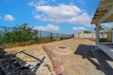 1355 Leopard Ct, Palmdale, CA 93551 photo 38
