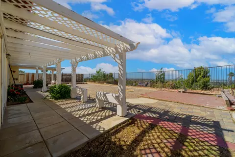 1355 Leopard Ct, Palmdale, CA 93551 photo 37