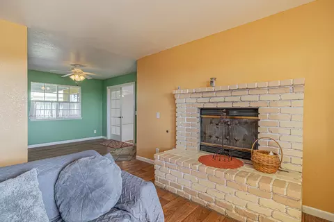 13511 Margo St, North Edwards, CA 93523 photo 6