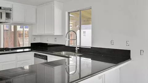 45143 Bevington Ave, Lancaster, CA 93535 photo 10