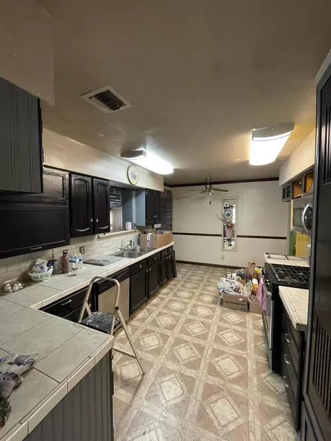 38203 17th St E, Palmdale, CA 93550 photo 5