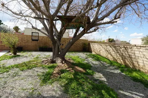 37133 26th St E, Palmdale, CA 93550 photo 37