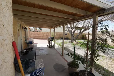 37133 26th St E, Palmdale, CA 93550 photo 29