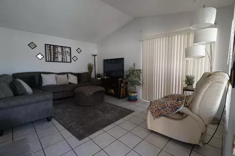 37133 26th St E, Palmdale, CA 93550 photo 24