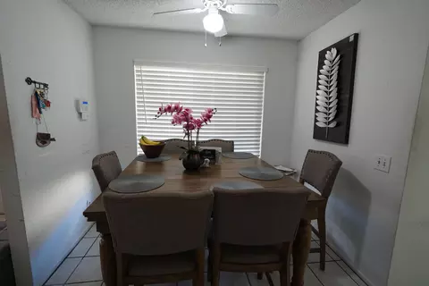 37133 26th St E, Palmdale, CA 93550 photo 4