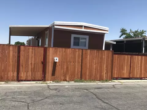 5711 Columbia Way W #SPC 98, Lancaster, CA 93536