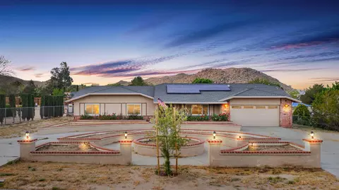 16445 Stagecoach Ave, Lake Los Angeles, CA 93591