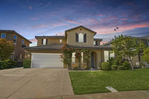 4308 Club Vista Dr, Palmdale, CA 93551