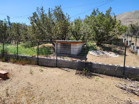 30065 106th St E, Juniper Hills, CA 93543 photo 18