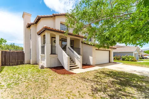 1938 Shamrock Ave, Palmdale, CA 93550