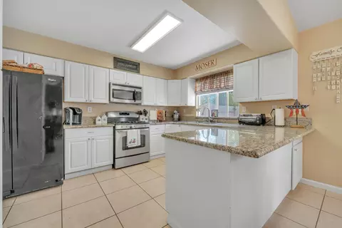 334 Pepper Dr, Tehachapi, CA 93561 photo 16
