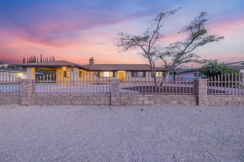5124 Avenue L14 W, Quartz Hill, CA 93536