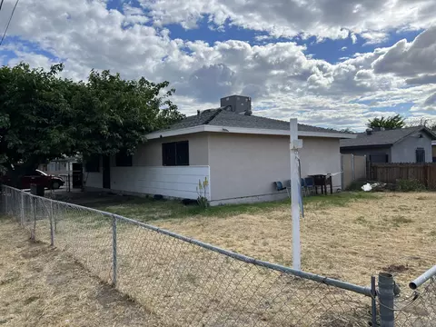 1501 Marion Dr, Bakersfield, CA 93307
