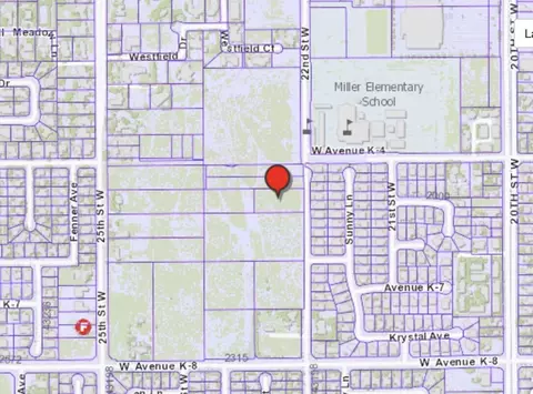 22 Nd Vic Ave, Lancaster, CA 93536