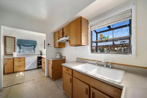 16101 L St, Mojave, CA 93501 photo 11