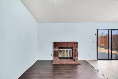 37928 17th St E, Palmdale, CA 93550 photo 4