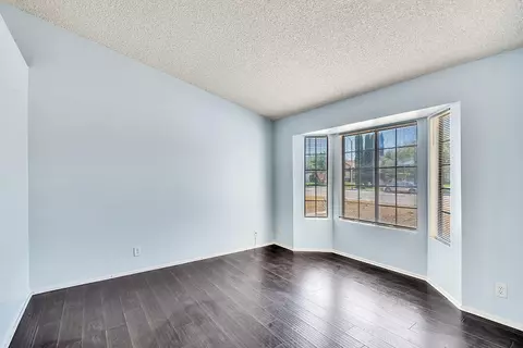 37928 17th St E, Palmdale, CA 93550 photo 2